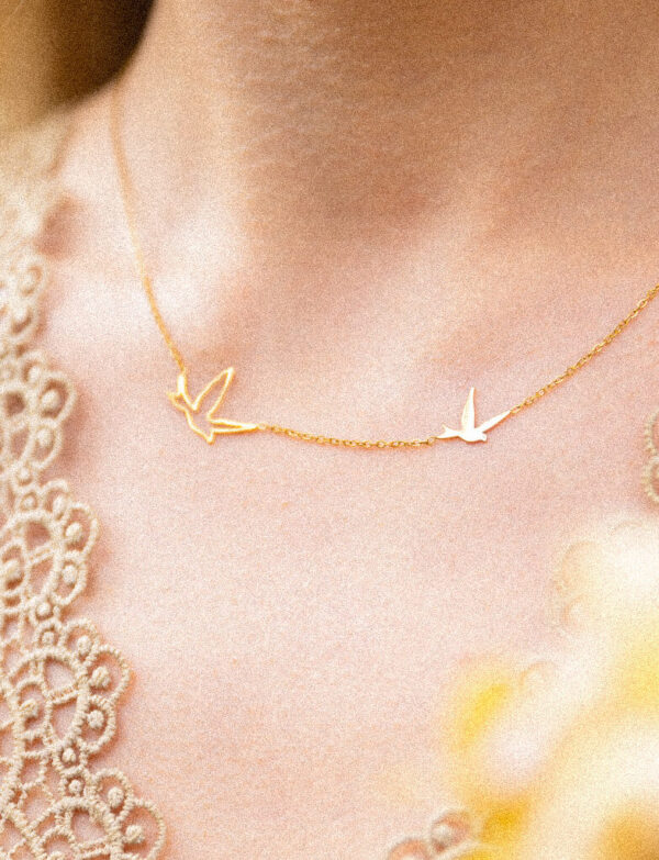 minimalistische gouden ketting, vogel ketting, ketting met vogel, subtiele ketting