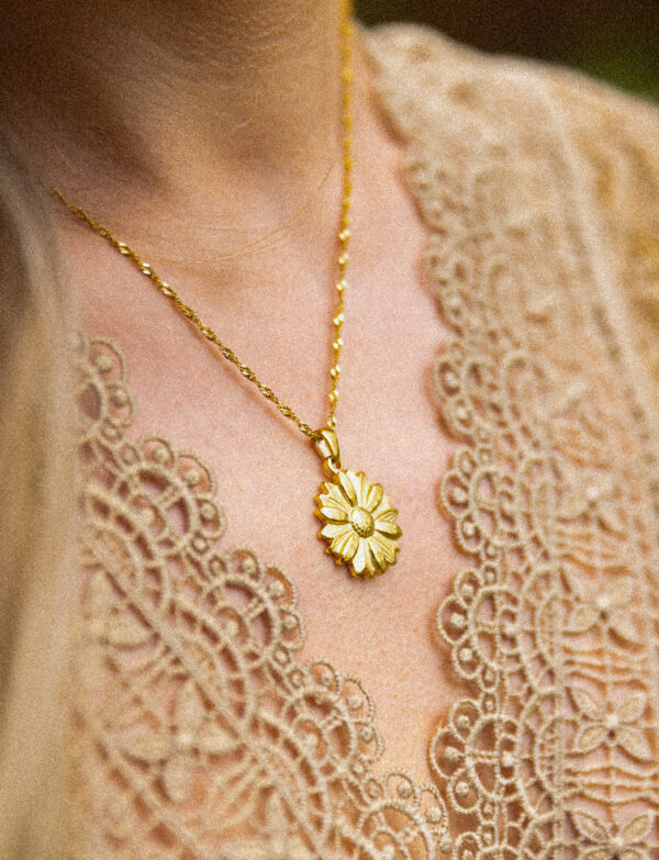 daisy-ketting-goud