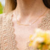 minimalistische gouden ketting, vogel ketting, ketting met vogel, subtiele ketting