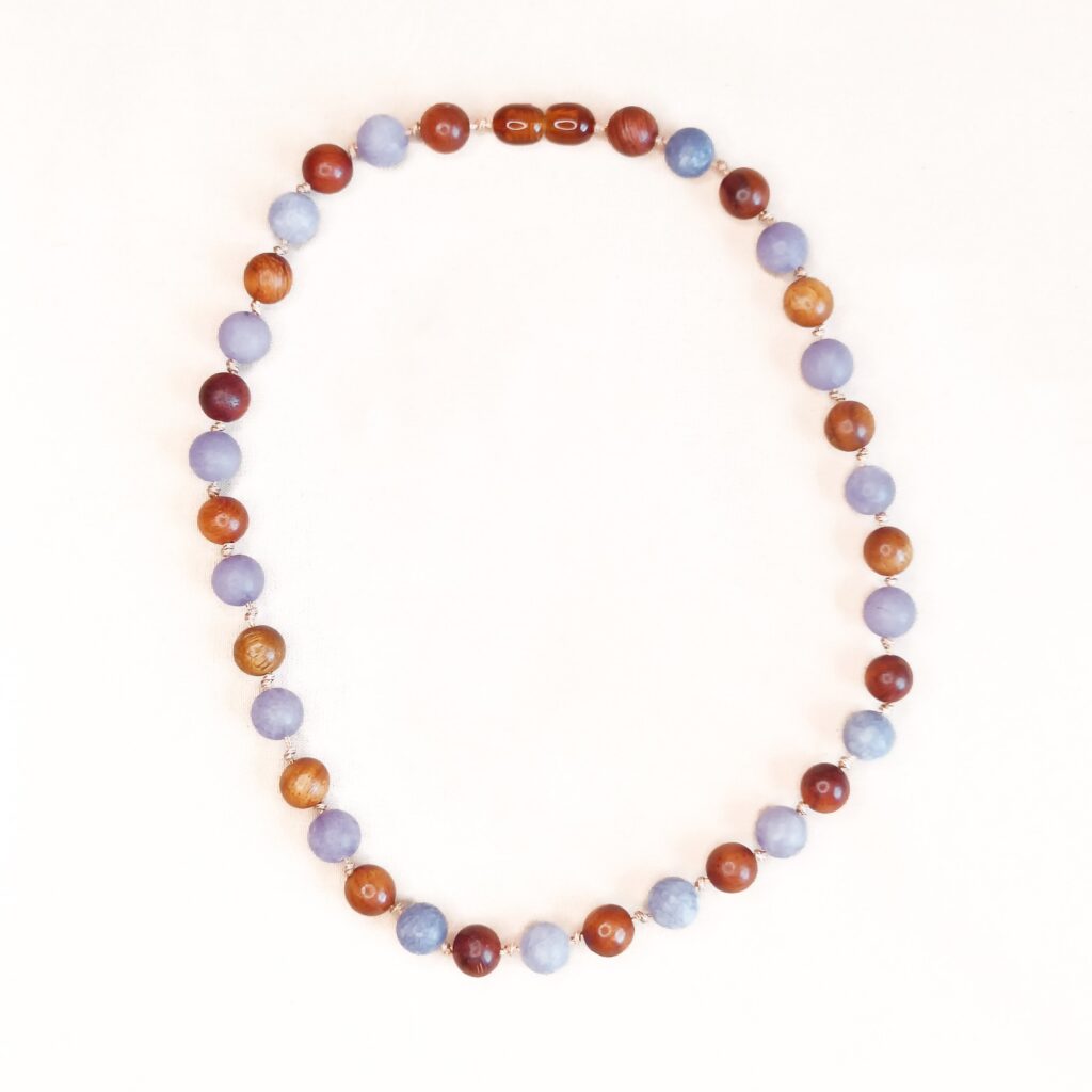 Geknoopte Houten Kinderketting | Chalcedoon